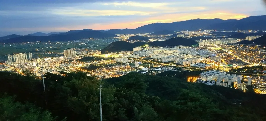 Gimhae seen from Bunseongsan Mountain