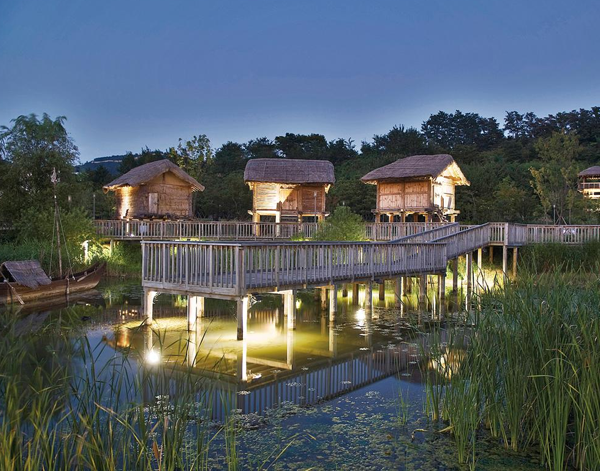 Historic Site in Bongwhang-dong